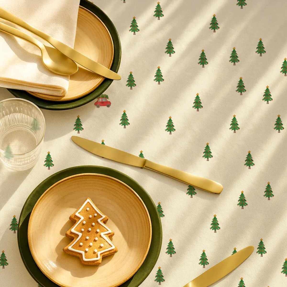 Obrus świąteczny - Minimalistyczny las 140x320 cm