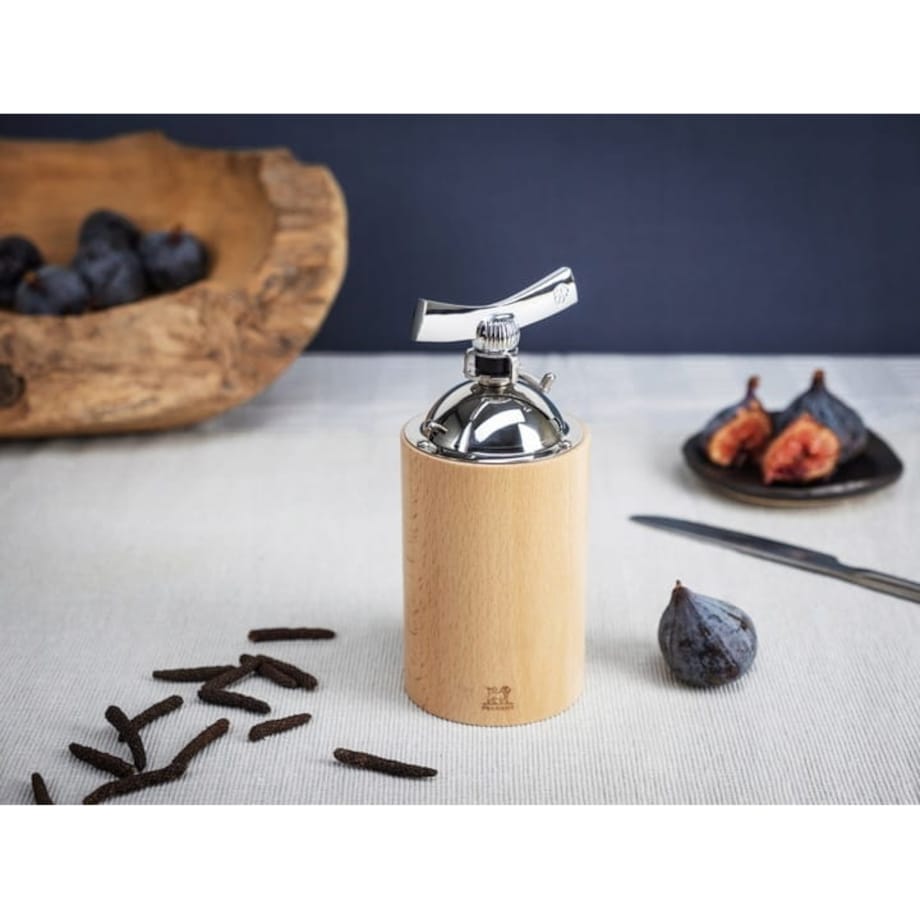 Młynek ręczny do przypraw Peugeot Isen 16 cm na prezent