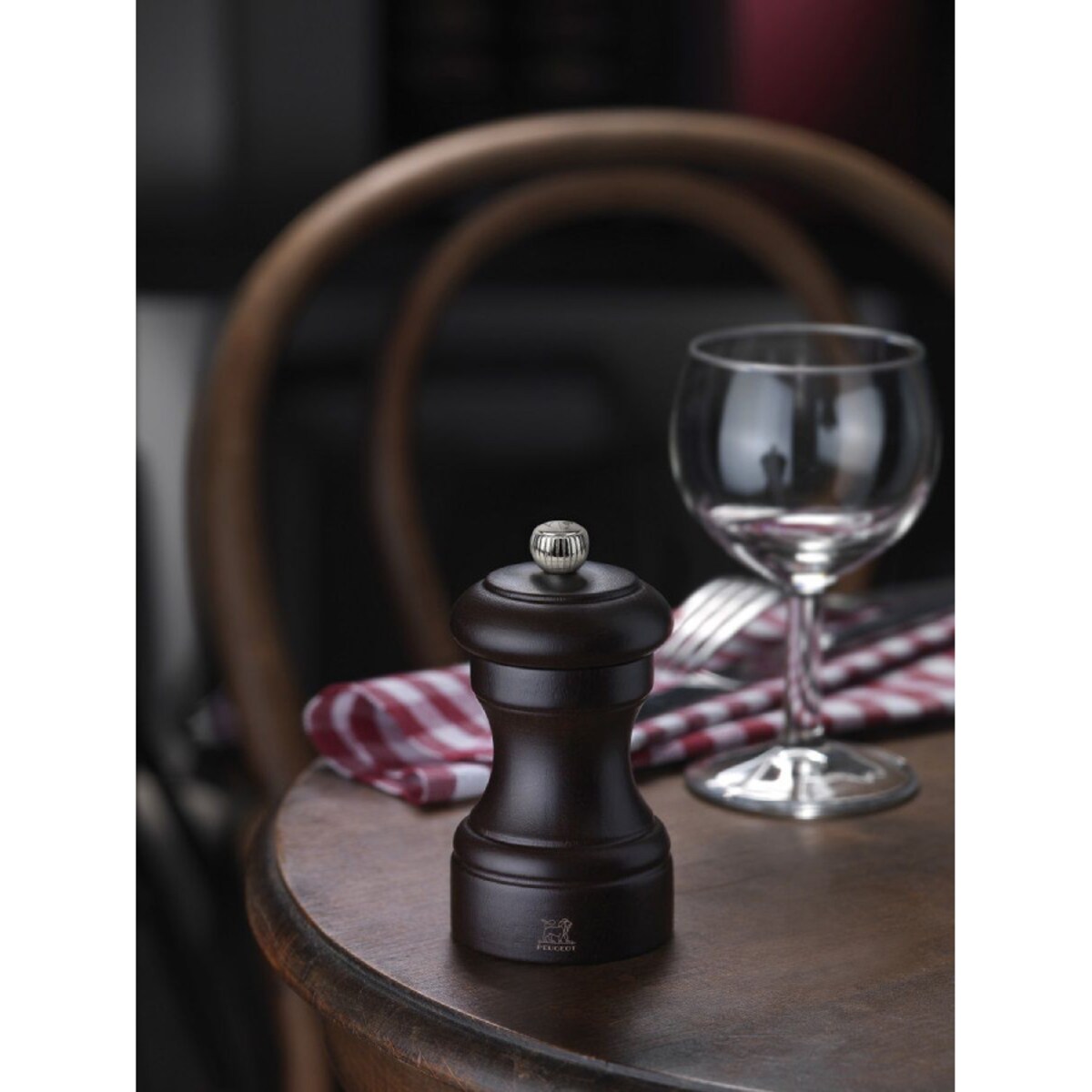 Młynek do pieprzu Bistro brązowy, 10 cm, Peugeot