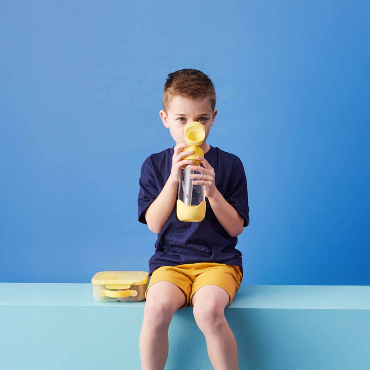 Bidon ze słomką dla dziecka do szkoły - butelka na wodę tritanowa 600 ml Lemon Twist b.box