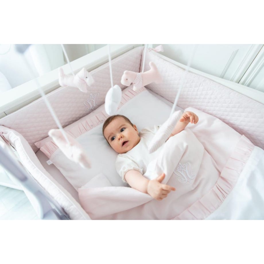 Karuzelka z pudrowymi pieskami