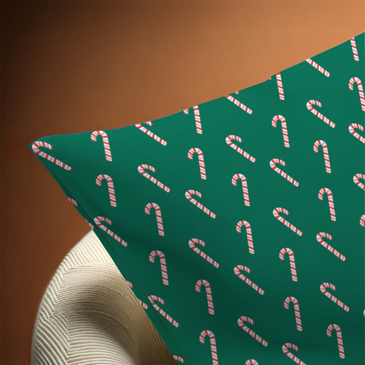 Poduszka świąteczna - Laski cukrowe - zielony 45x45 cm