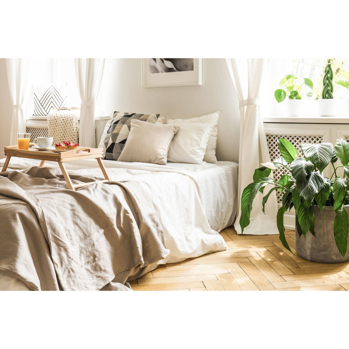 Stolik śniadaniowy, taca z nóżkami, 51x32 cm, ZELLER