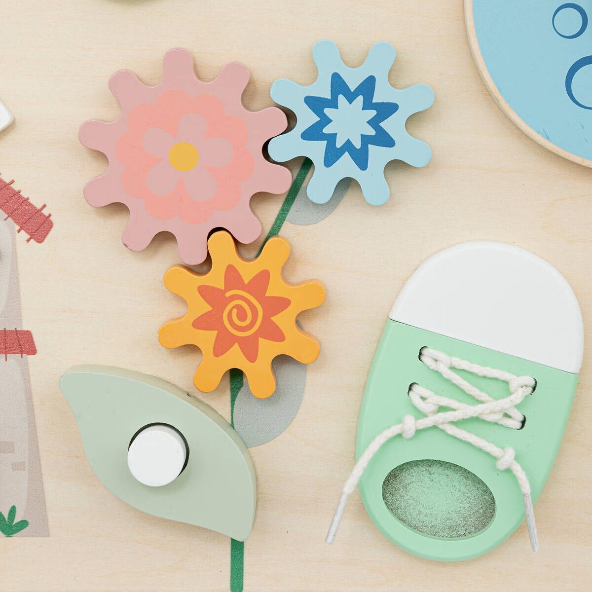 Tablica manipulacyjna dla dzieci MONTI