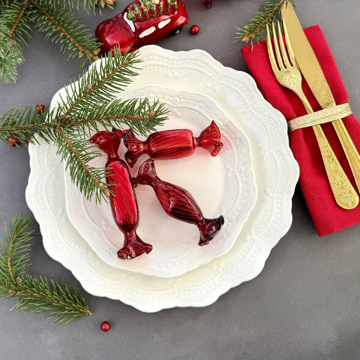 VILLA ITALIA Bombka szklana CUKIEREK red 12 cm