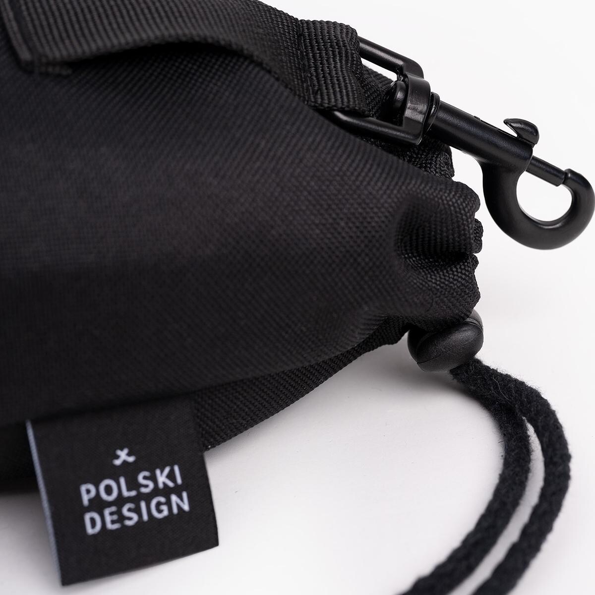 Mini saszetka na smaczki "Black is the new black"