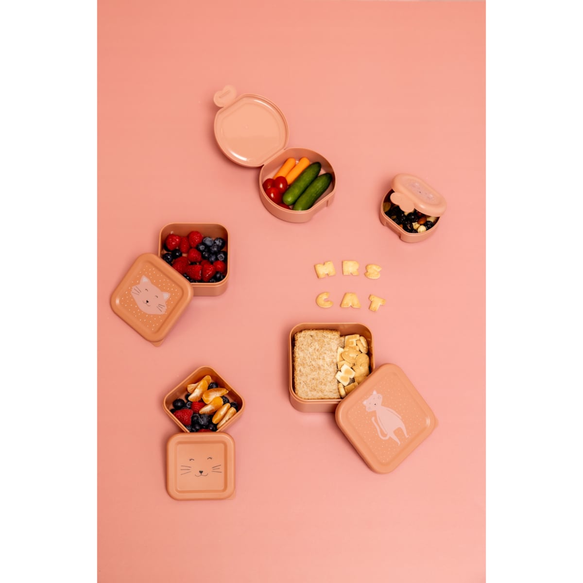 Zestaw pojemników na przekąski z klipsem 2 szt. - Kot Trixie Baby