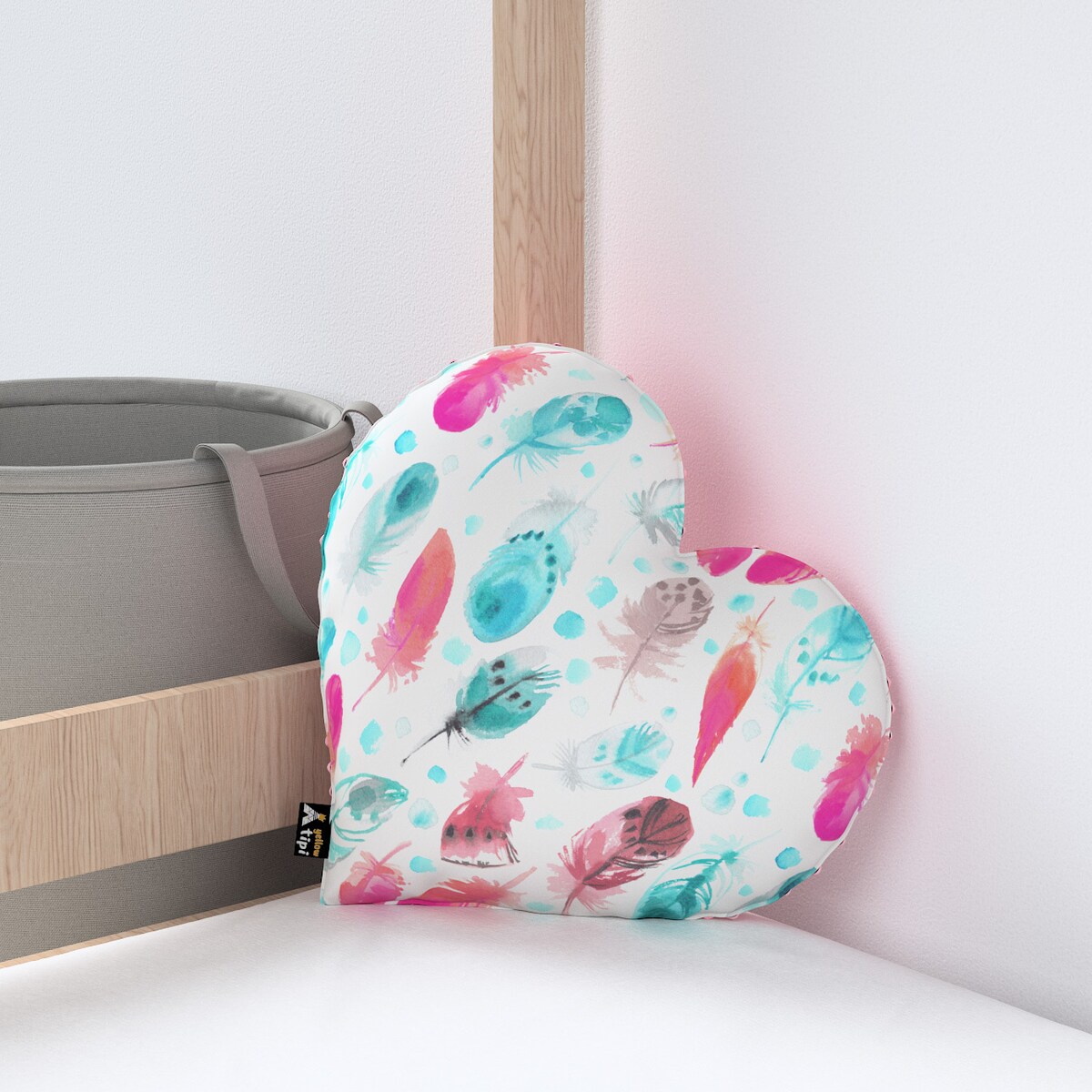 Poduszka Heart of Love z minky, różowe i turkusowe piórka, 45x15x45cm, Magic Collection