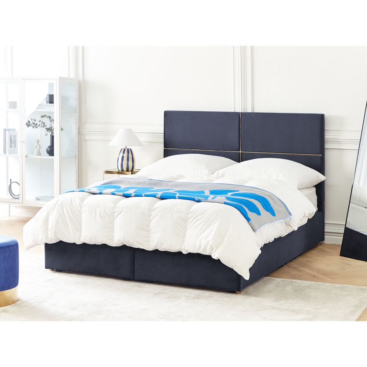 Łóżko welurowe z pojemnikiem 160 x 200 cm czarne VERNOYES