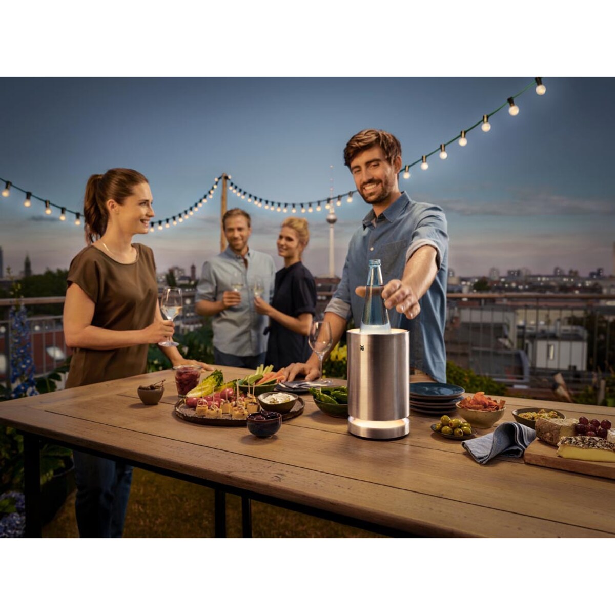 Podświetlany cooler na wino Ambient, 14.3 x 14.3 x 23.7 cm, WMF