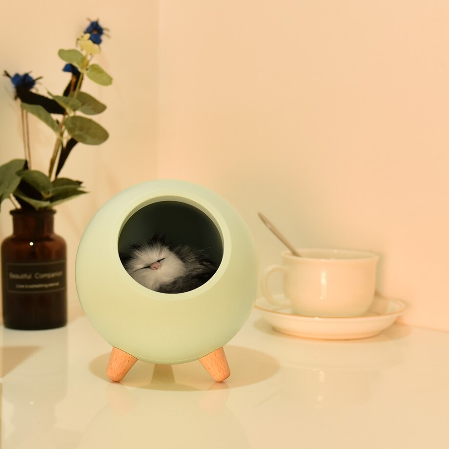 Lampka nocna z kotkiem seledynowa