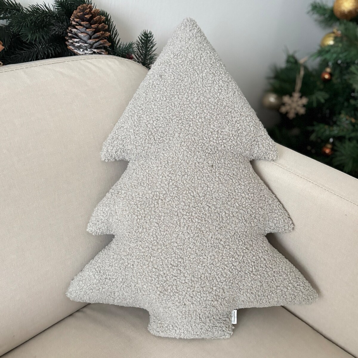 Poduszka Choinka boucle jasna szara