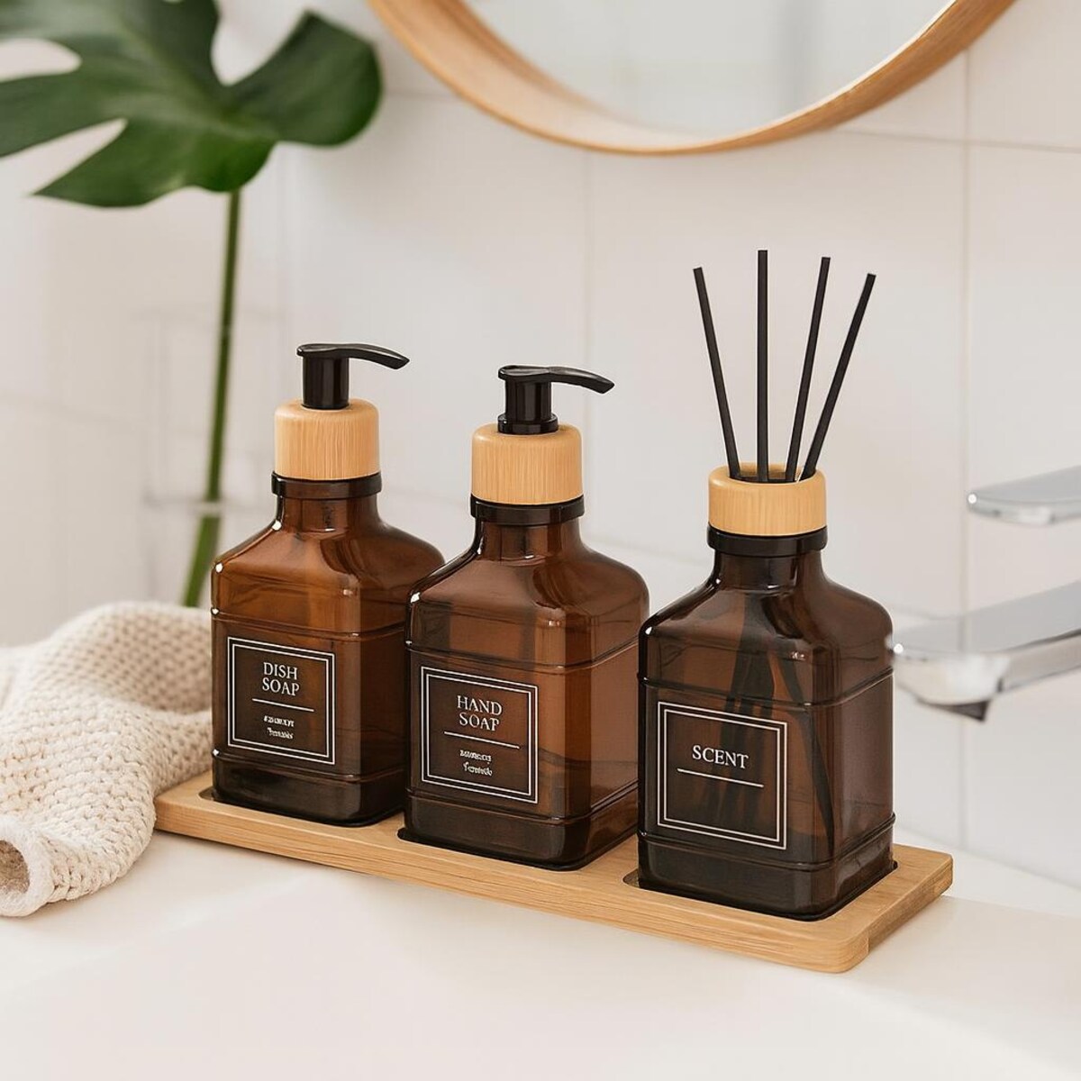 Zestaw łazienkowy ze szklanym dyfuzorem i tacą bambusową REN