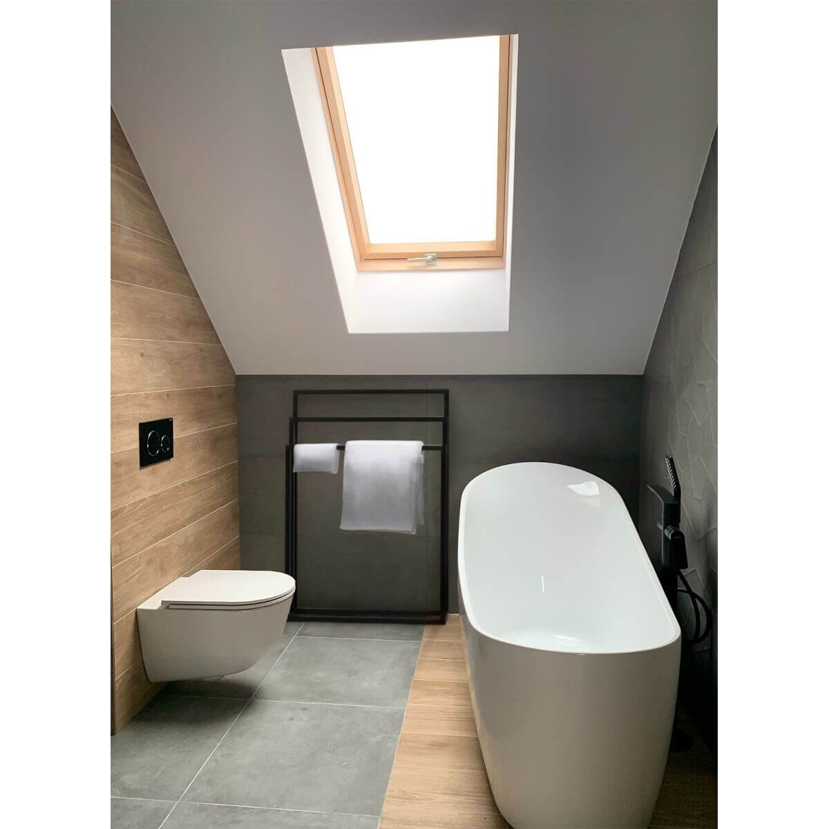 Potrójny wieszak łazienkowy Kaja Home KS-11 WIESZAK TOWEL III Kaja metalowy czarny