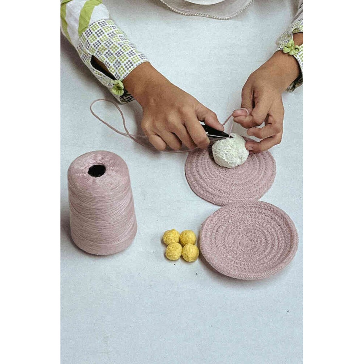 Dywan bawełniany do zabawy Układ Słoneczny, "Mom, I want to be an astronaut" Lorena Canals