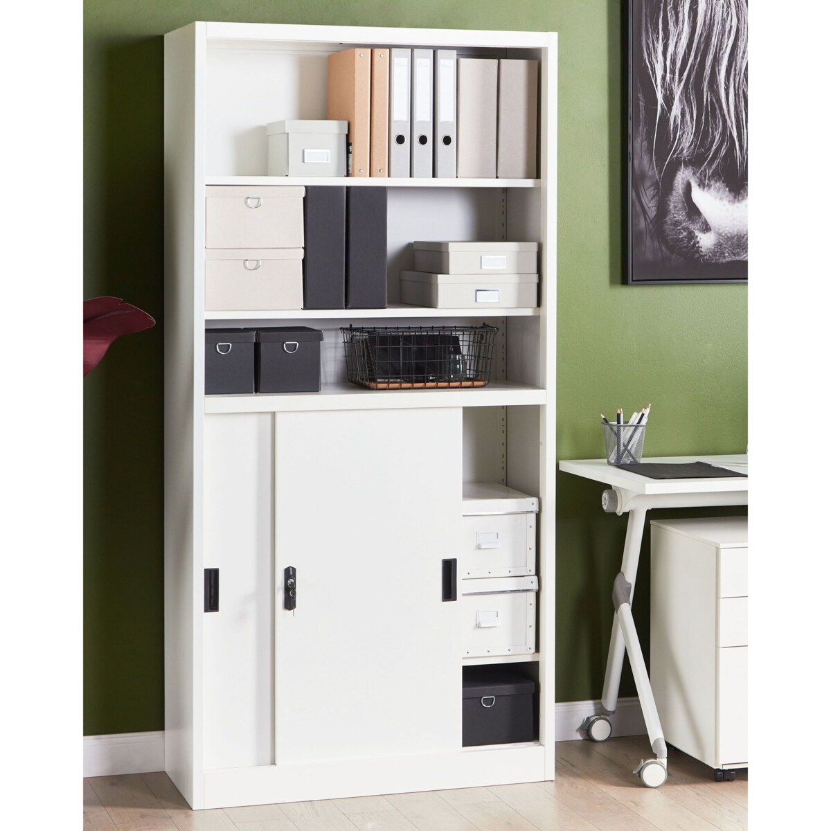 Szafka biurowa dwudrzwiowa z półkami biała MUSCOVITE