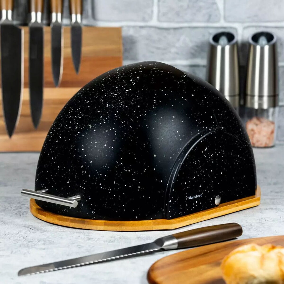 Chlebak bambusowo-akrylowy czarny marmurek KLAUSBERG