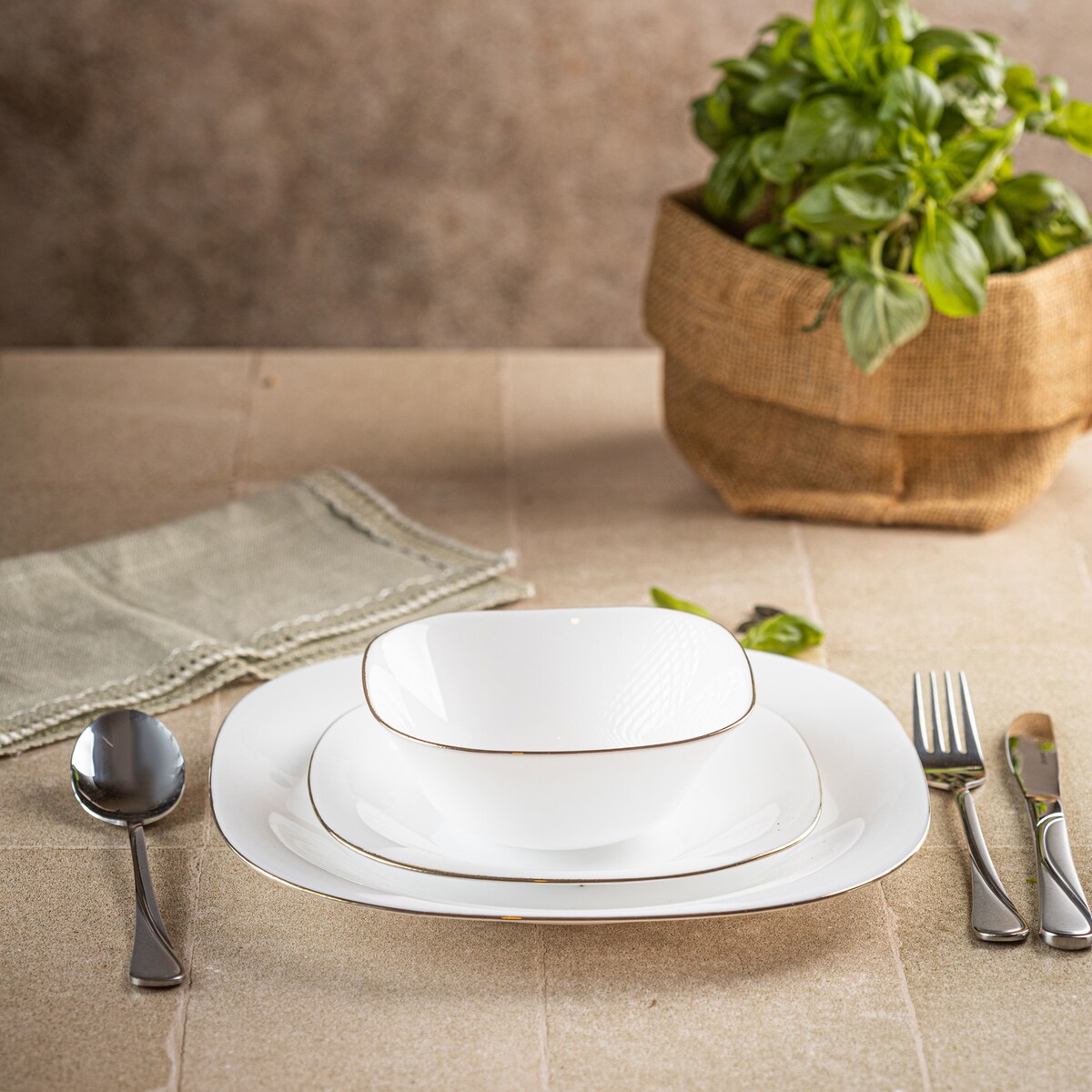 Kinghoff komplet obiadowy Topaz dla 6 osób 18 elementów 62394