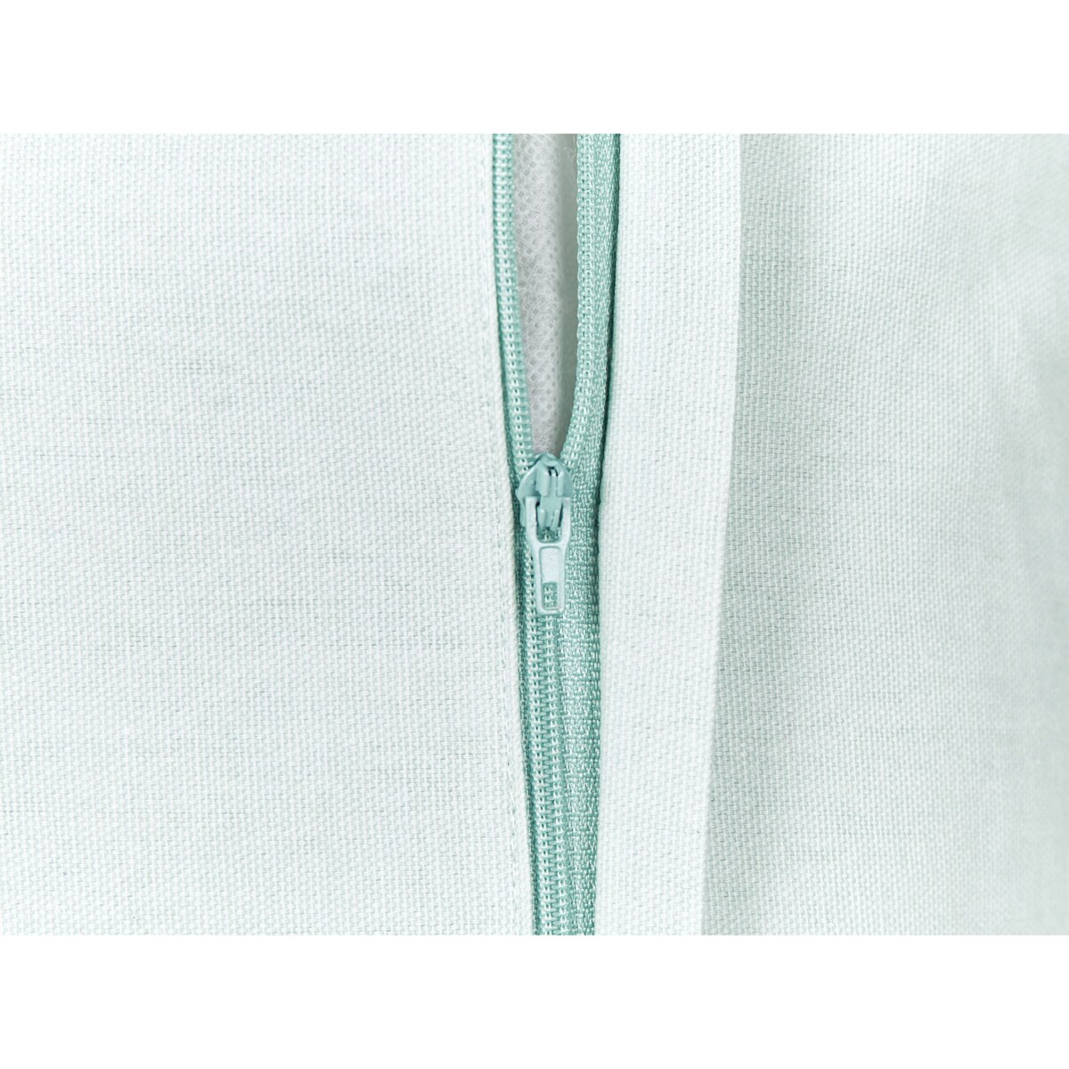 2 poduszki dekoracyjne w koralowce welurowe 45 x 45 cm miętowe NORI