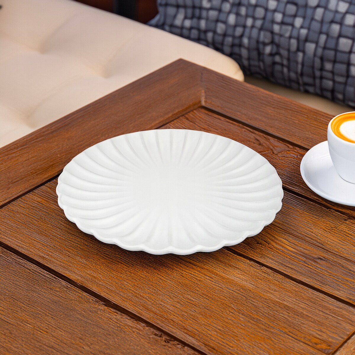 TALERZ DESEROWY BIAŁY 21CM CERAMICZNY OKRĄGŁY SERWIS NA SZTUKI DO CIAST