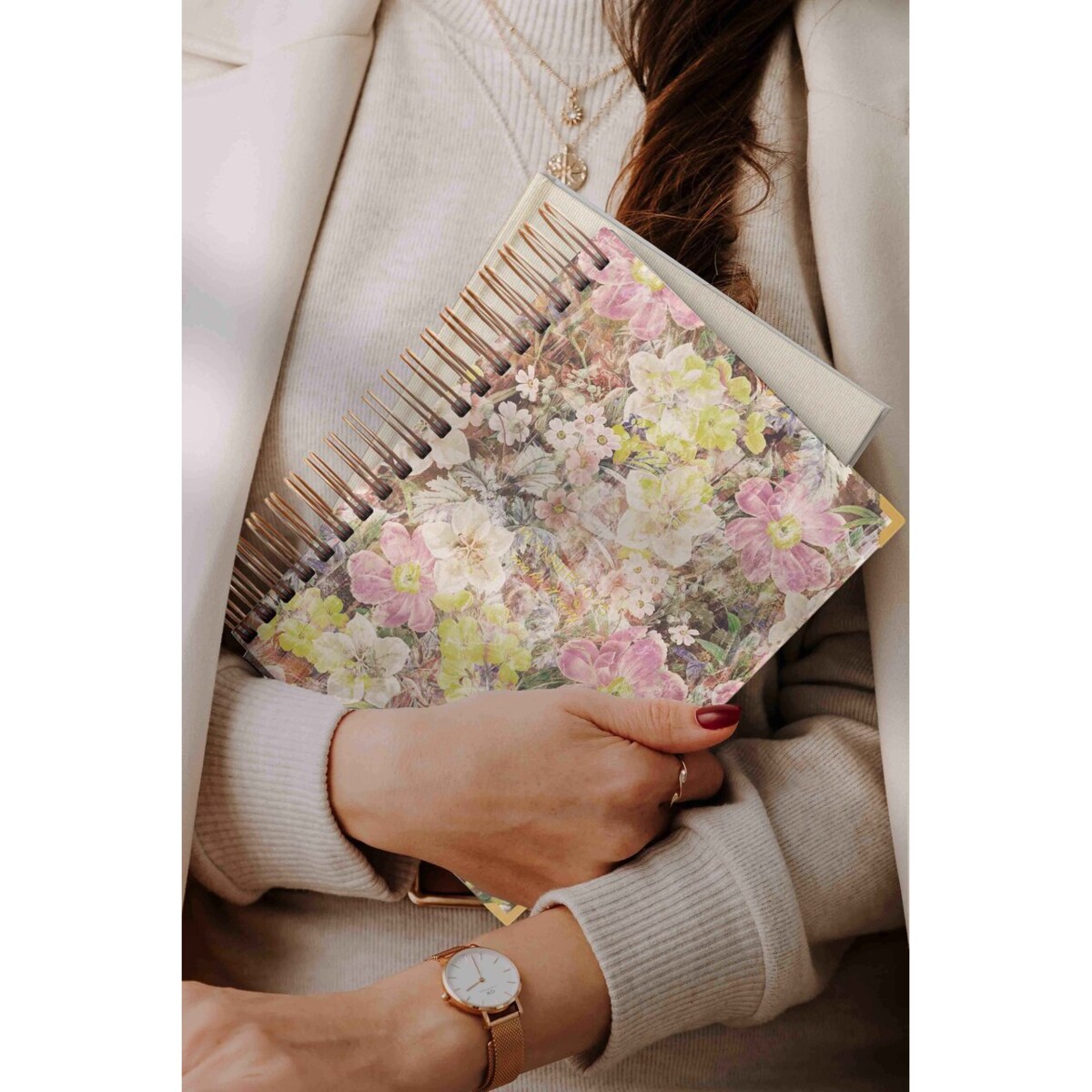 Planner dzienny na spirali 2025 – Vintage Floral