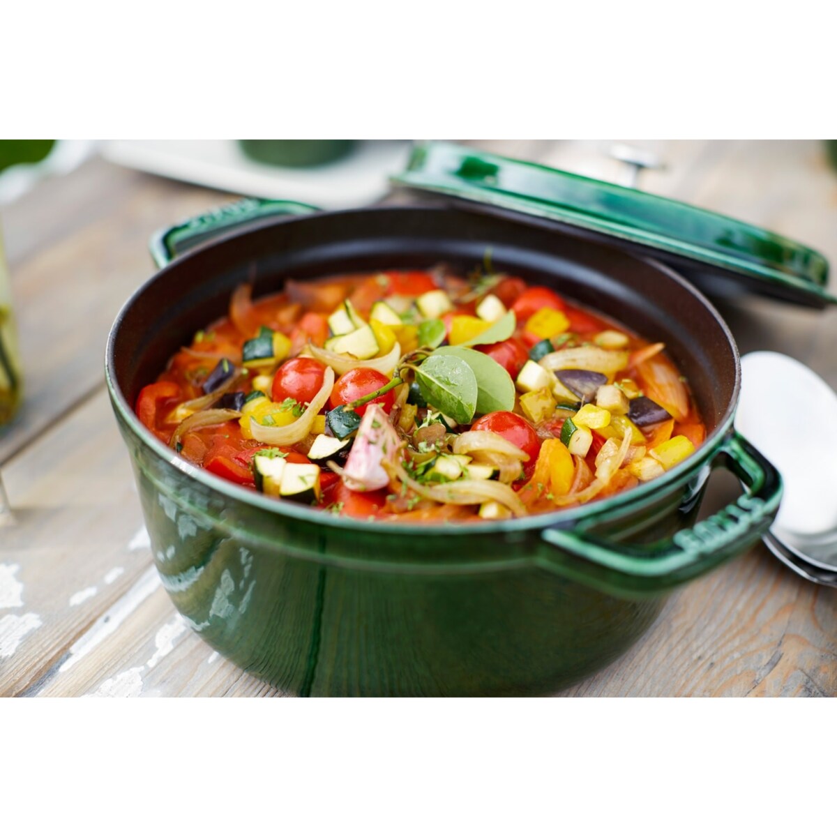 Garnek żeliwny okrągły Staub - 6.7 ltr, Zielony