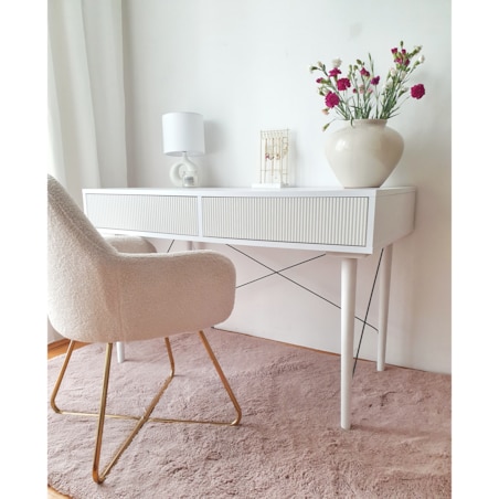 BIURKO BIAŁE MATOWE Z RYFLOWANYMI SZUFLADAMI