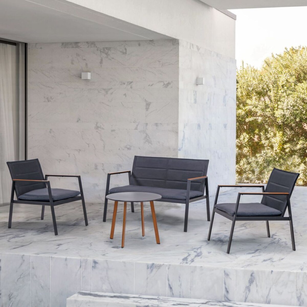 ZESTAW MEBLI OGRODOWYCH ABER DLA 4 OSÓB