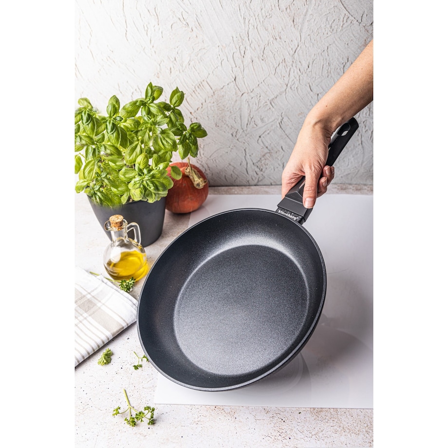 Patelnia z powłoką marmurową non-stick 28cm indukcja KLAUSBERG