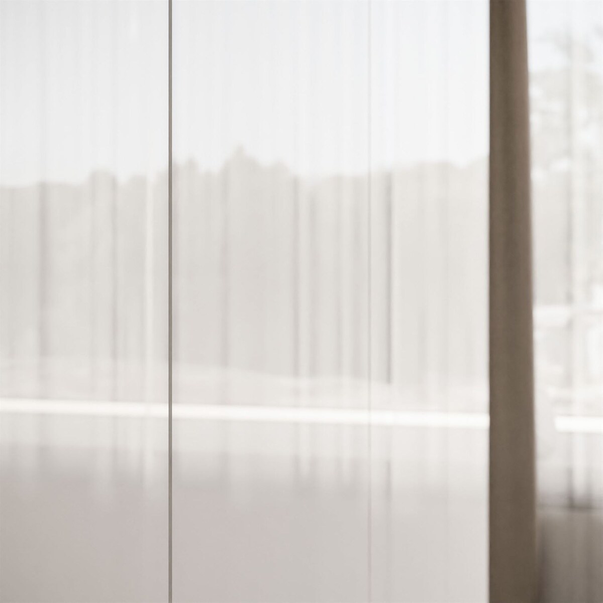 Szafa uchylna AURORA 4D w białym połysku push to open