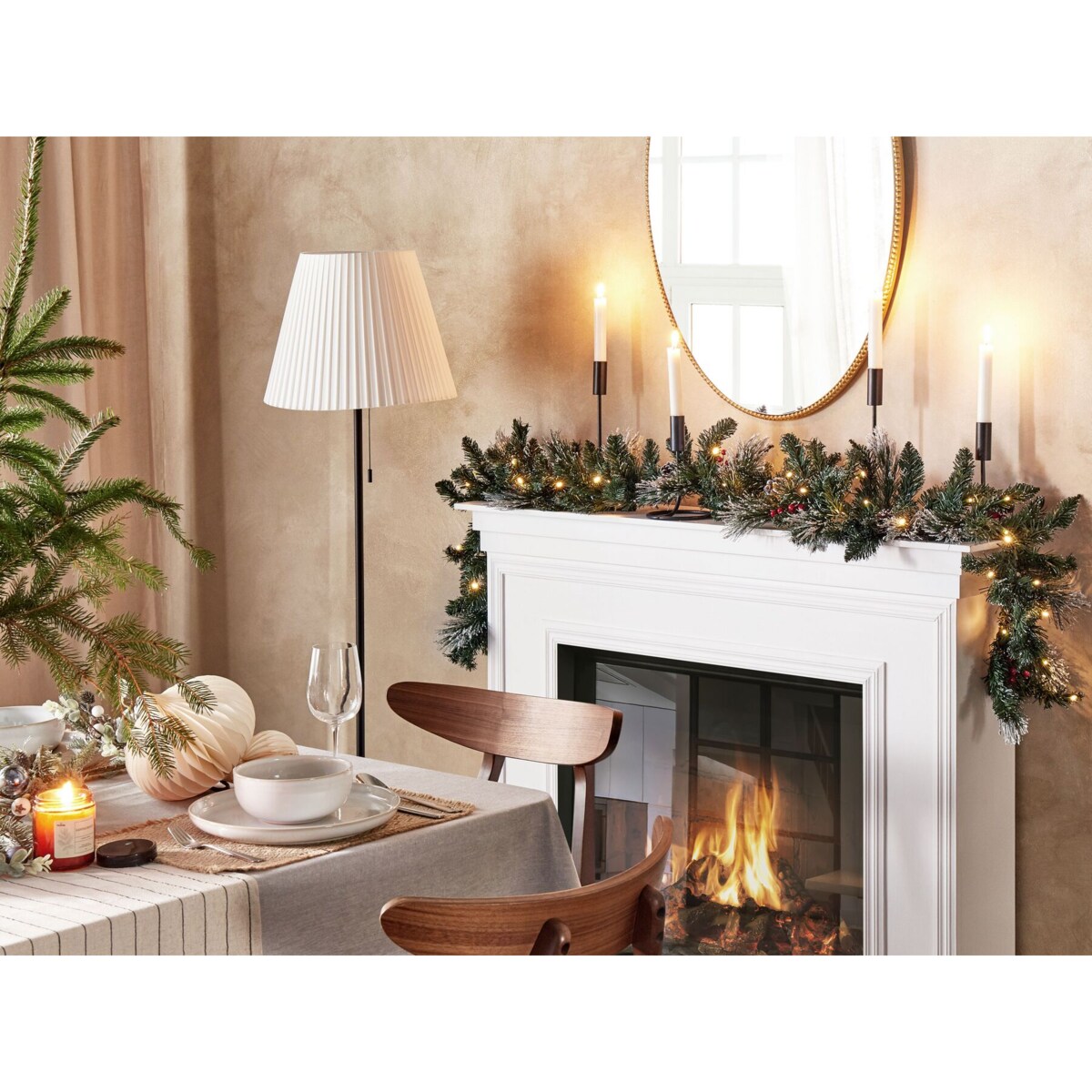 Ośnieżona świąteczna girlanda LED 180 cm zielona WAPTA