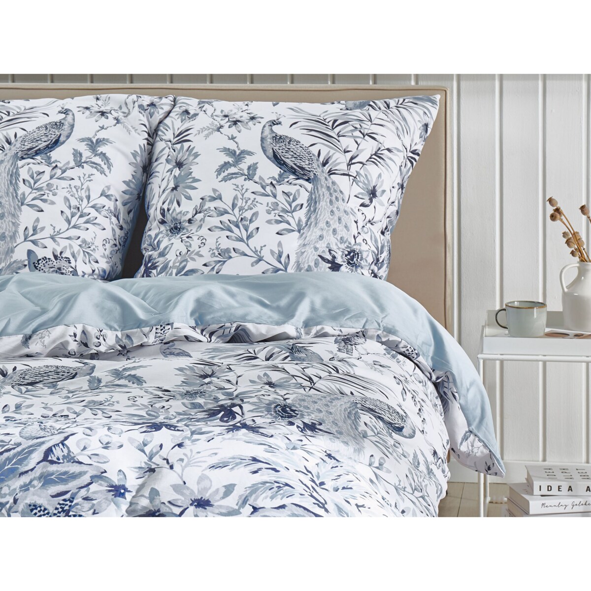 Komplet pościeli bawełnianej satynowej w kwiaty 155 x 220 cm biało-niebieski BALLARD