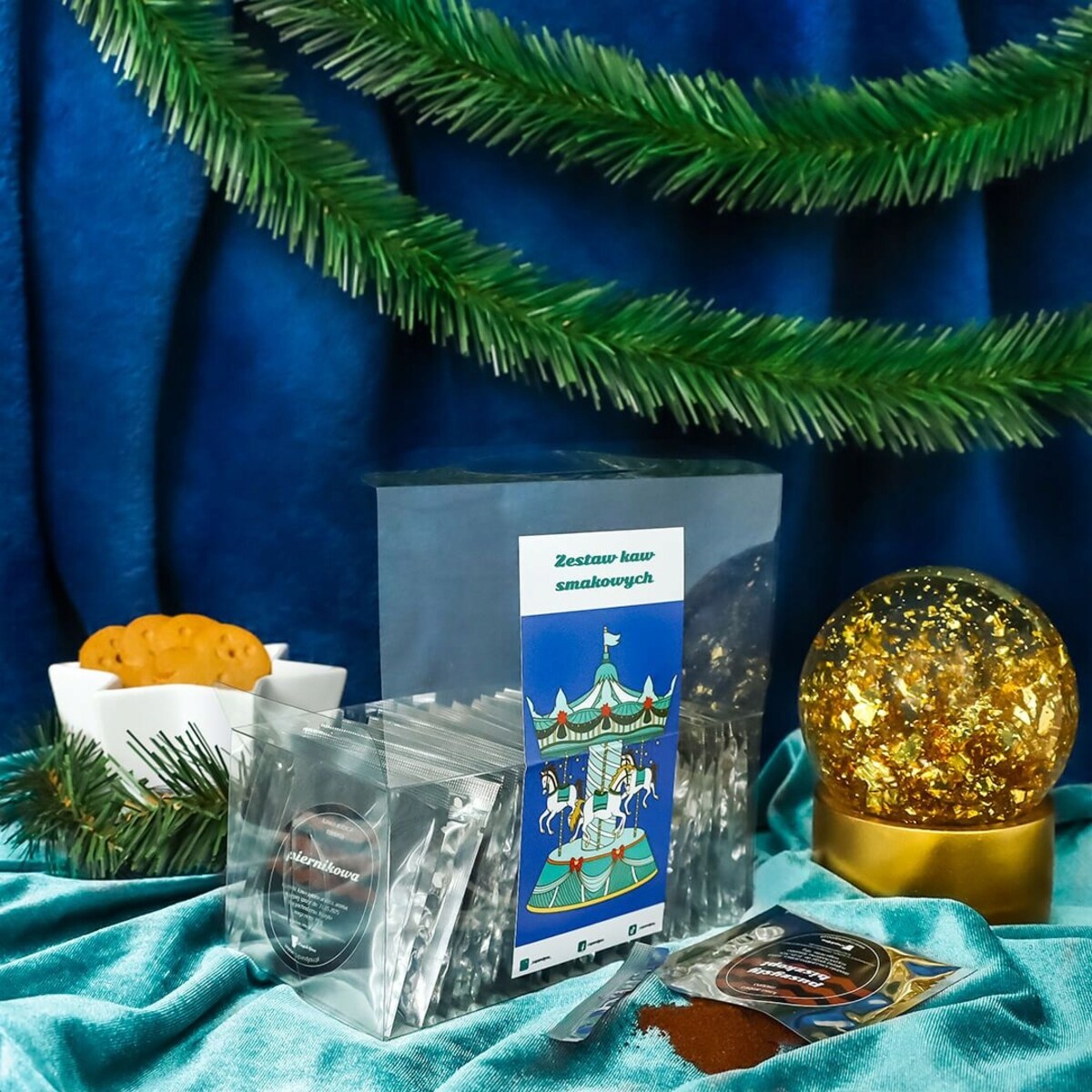 ZESTAW PREZENTOWY KAWY SMAKOWE MIX 20 SASZETEK PREMIUM PREZENT UPOMINEK POD CHOINKĘ NA ŚWIĘTA GWIAZDKĘ MIKOŁAJA BOŻE NARODZENIE DLA KOBIETY FACETA MĘŻCZYZNY