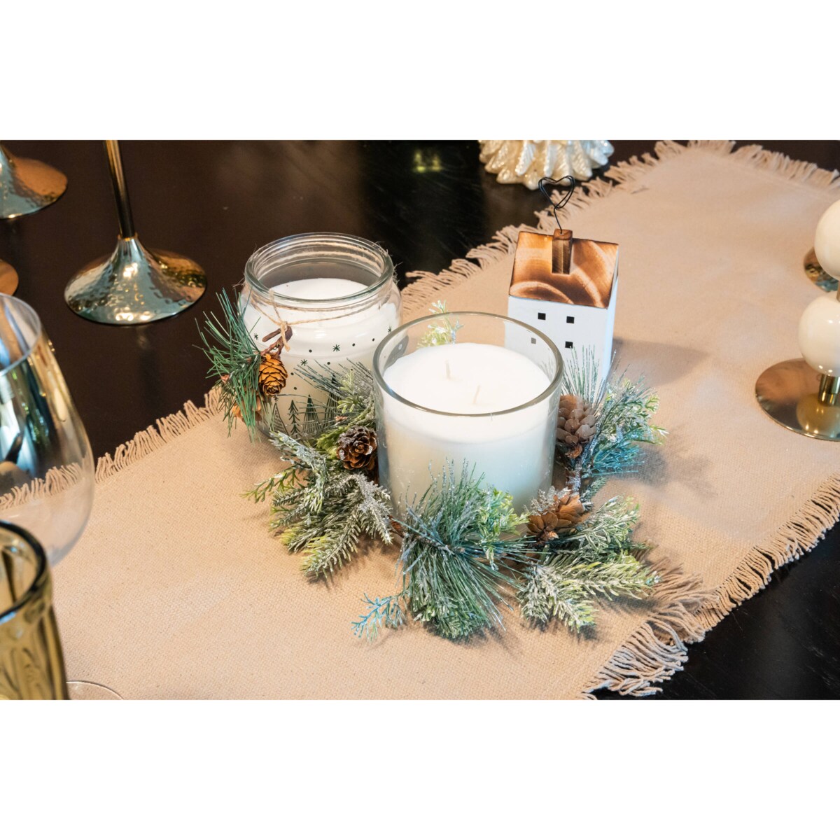 Świąteczna świeca ze stroikiem, 315 g