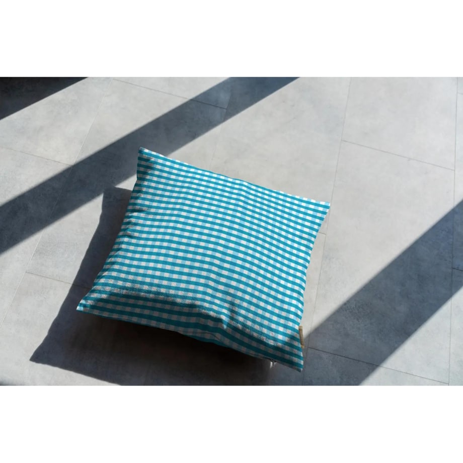 Poduszka świąteczna - błękitna kratka