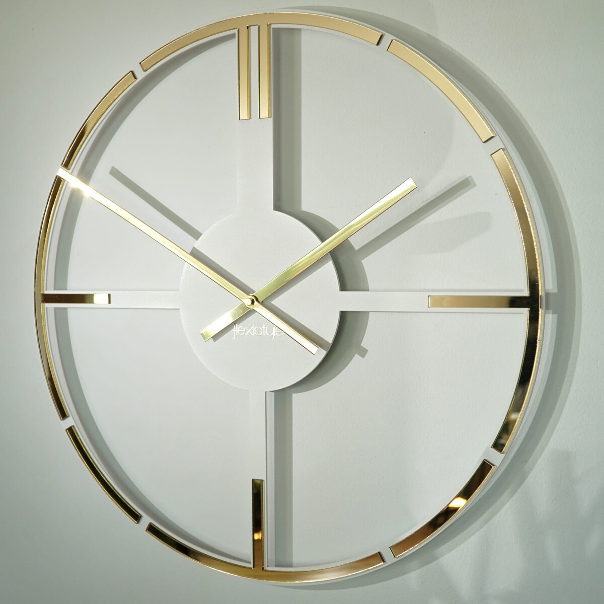 Metalowy zegar ścienny złoty Light Gold