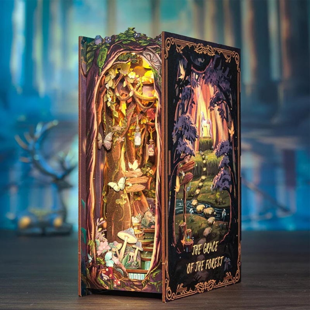 Miniaturowy domek Book Nook - Leśny świat baśni - CuteBee