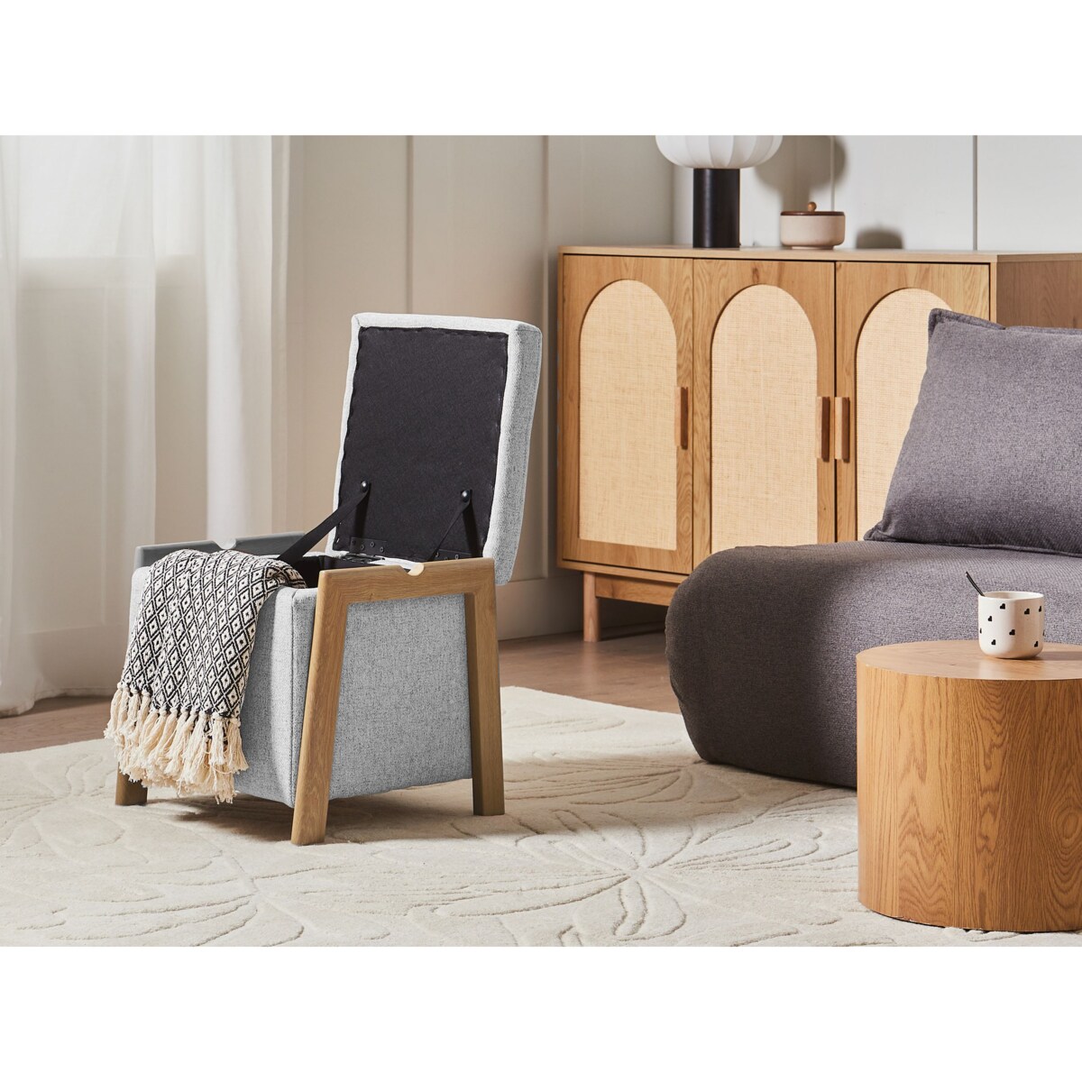 Puf ze schowkiem EDLAND Jasnoszary