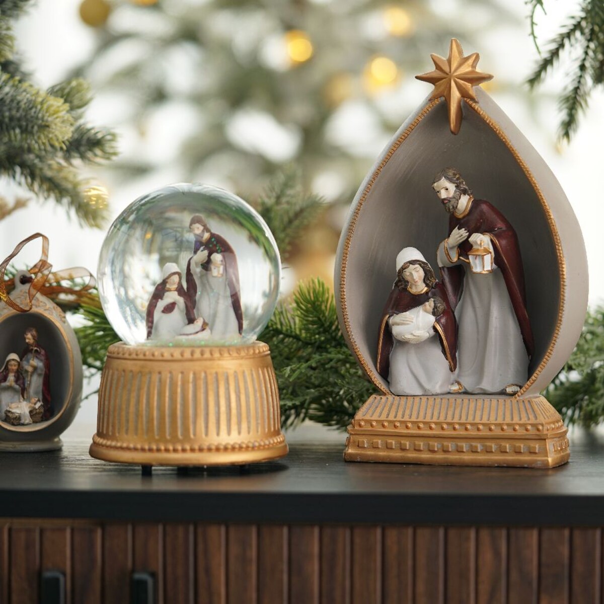 VILLA ITALIA Szopka bożonarodzeniowa LED 23 cm HOLY FAMILY