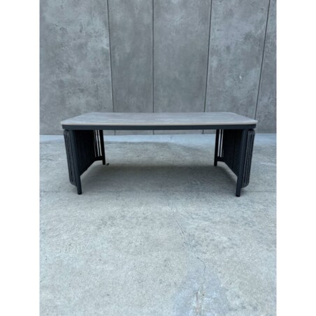 STOLIK ALUMINOWY LEONE W KOLORZE SZARYM