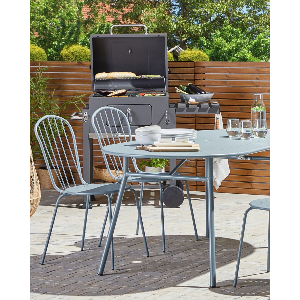 Zestaw 8 krzeseł ogrodowych metalowy jasnoniebieski CALVI