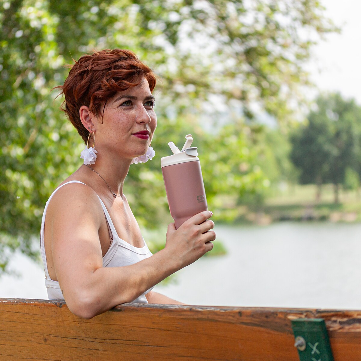 Monbento Travel Mug kubek termiczny 0,6 l Pink Moka