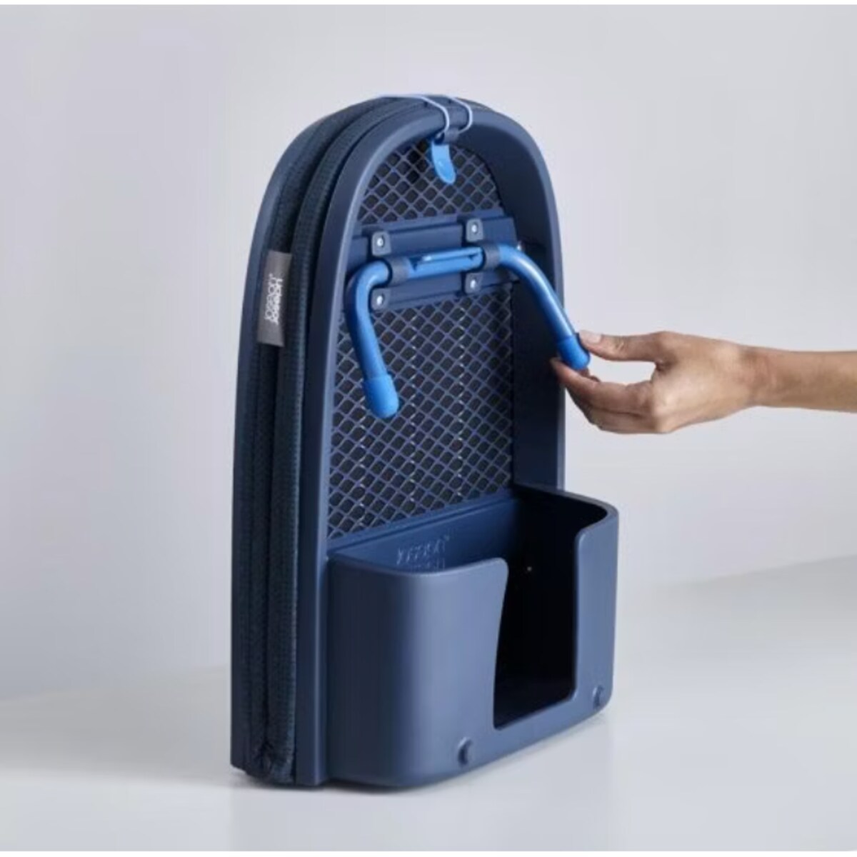 Składana deska do prasowania z miejscem na żelazko Pocket Plus, Joseph Joseph