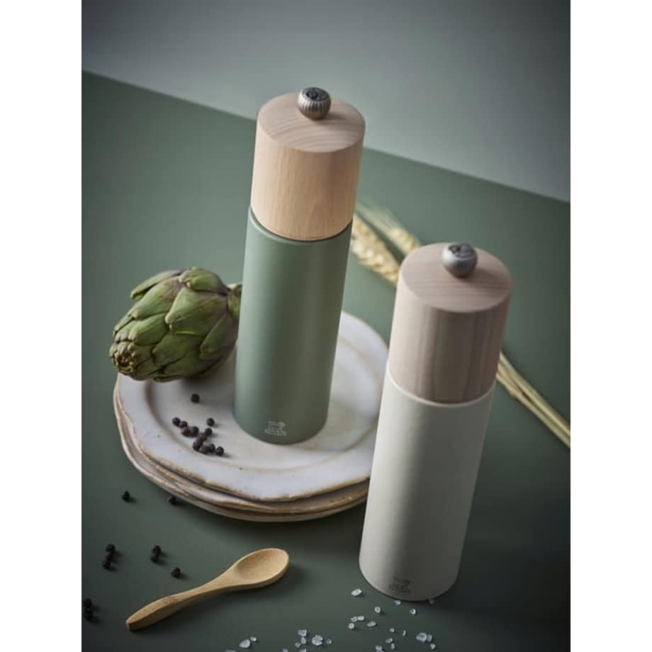 Młynek ręczny do pieprzu 21cm uniwersalny drewniany zielony pieprzniczka