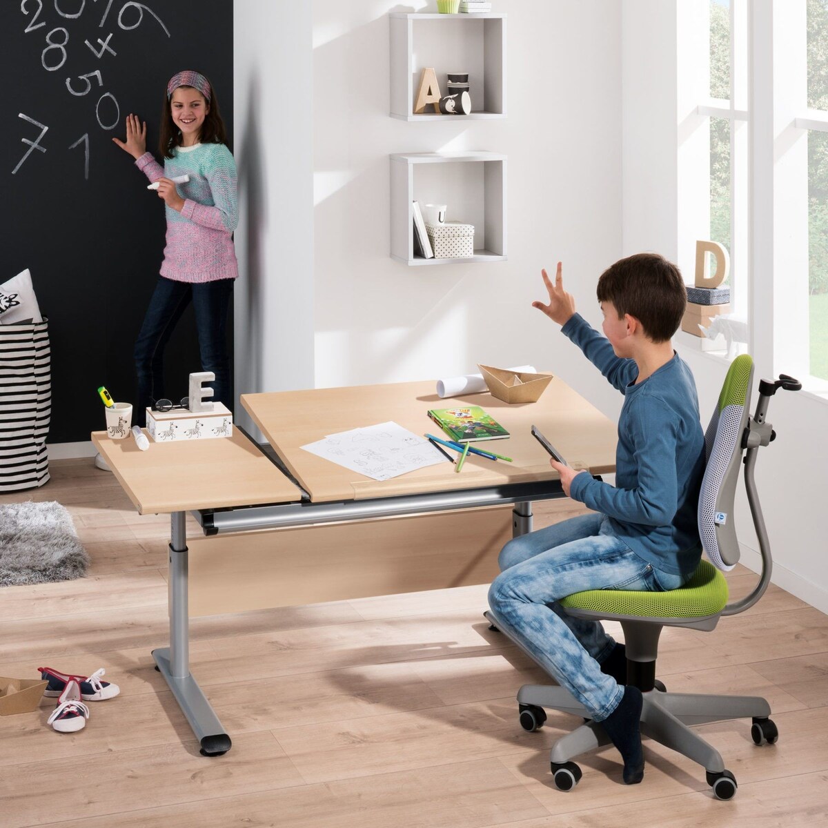 Regulowane biurko 130cm laminat dębowy Marco 2 GT PAIDI