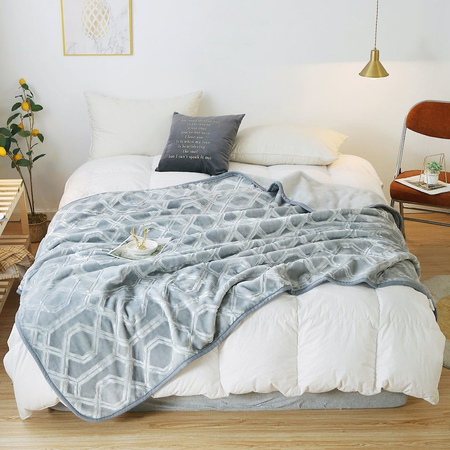 Gruby Szary Koc Akrylowy 160 x 200 Vito miękki Ciepły na Kanapę Łóżko Spania