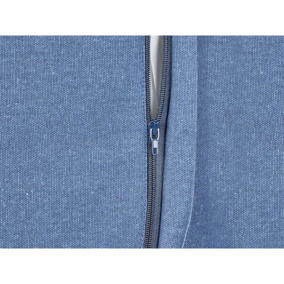 2 welurowe poduszki dekoracyjne haftowana w muchy 45 x 45 cm granatowe PENTAS