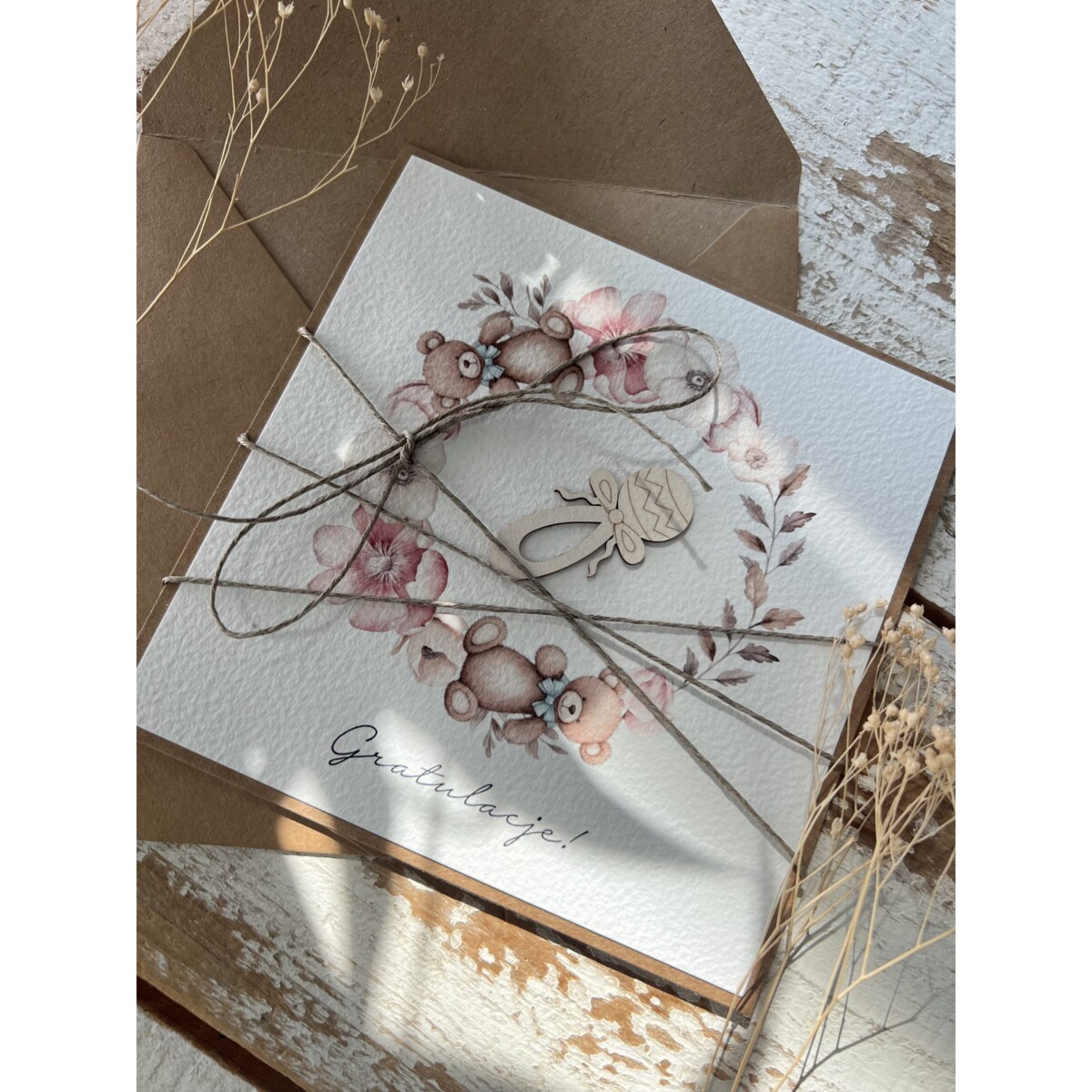 Ręcznie robiona kartka na narodziny dziecka - gratulacje z okazji narodzin dziecka