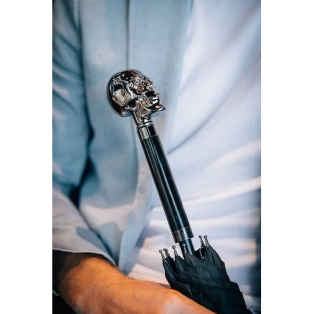 Długi parasol Skull, czarny