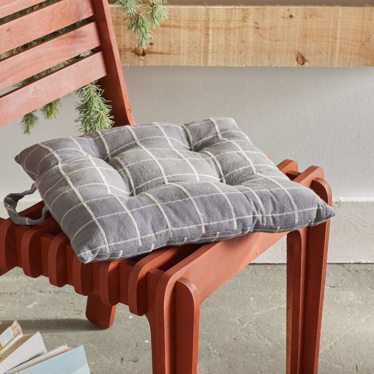 Poduszka na krzesło w kratę SOFT GEOMETRY, bawełniana, 40 x 40 cm